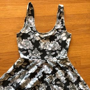 Urban Outfitters Sleeveless Black & Gray Dress